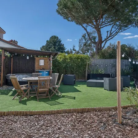 Belle Maison Pour 11 - Jardin - Detente *